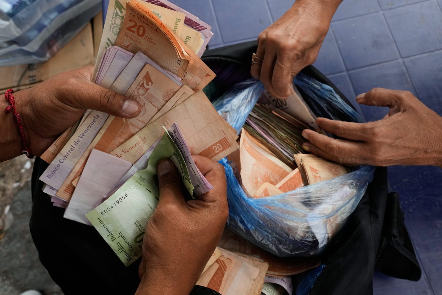 Facing a 682% inflation rate, Venezuelans work three or more jobs and still can barely afford any food. ‘Everything is so expensive’