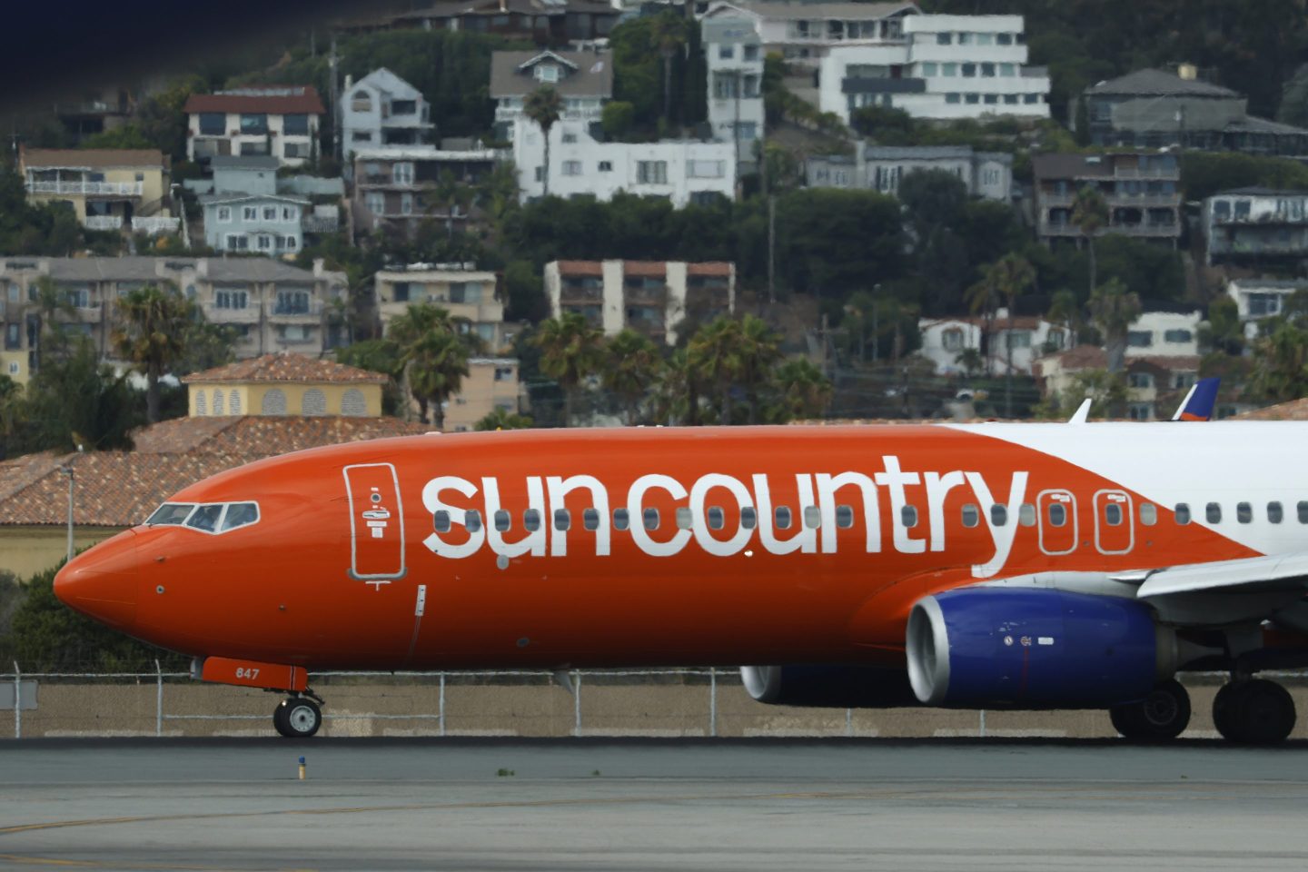 Allegiant to acquire Sun Country in deal valued at $1.5 billion